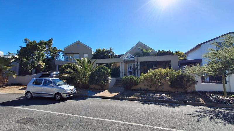 To Let 4 Bedroom Property for Rent in Flamingo Vlei Western Cape